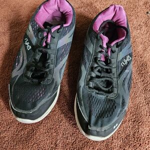 Ryka Women's Black and Pink Athletic Shoes